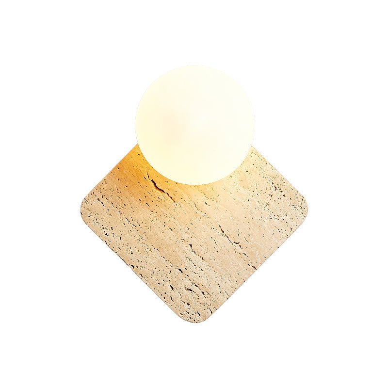 Pia Elmwood Kugel-Wandleuchte aus Holz