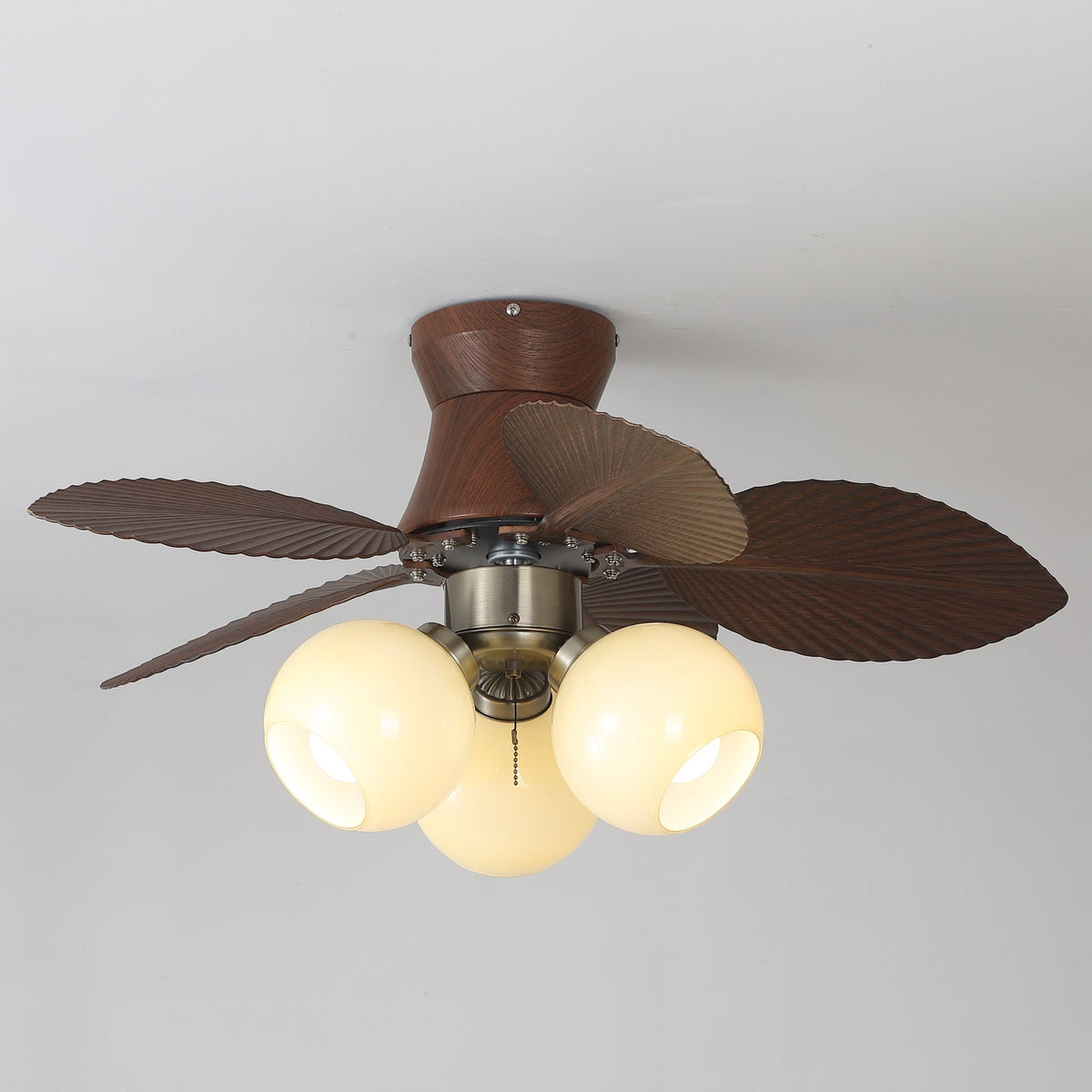 Walden Deckenventilator mit Beleuchtung aus Eiche
