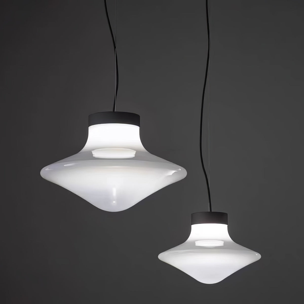 Esoleth Premium Nordische Kunstglas-Pendelleuchte