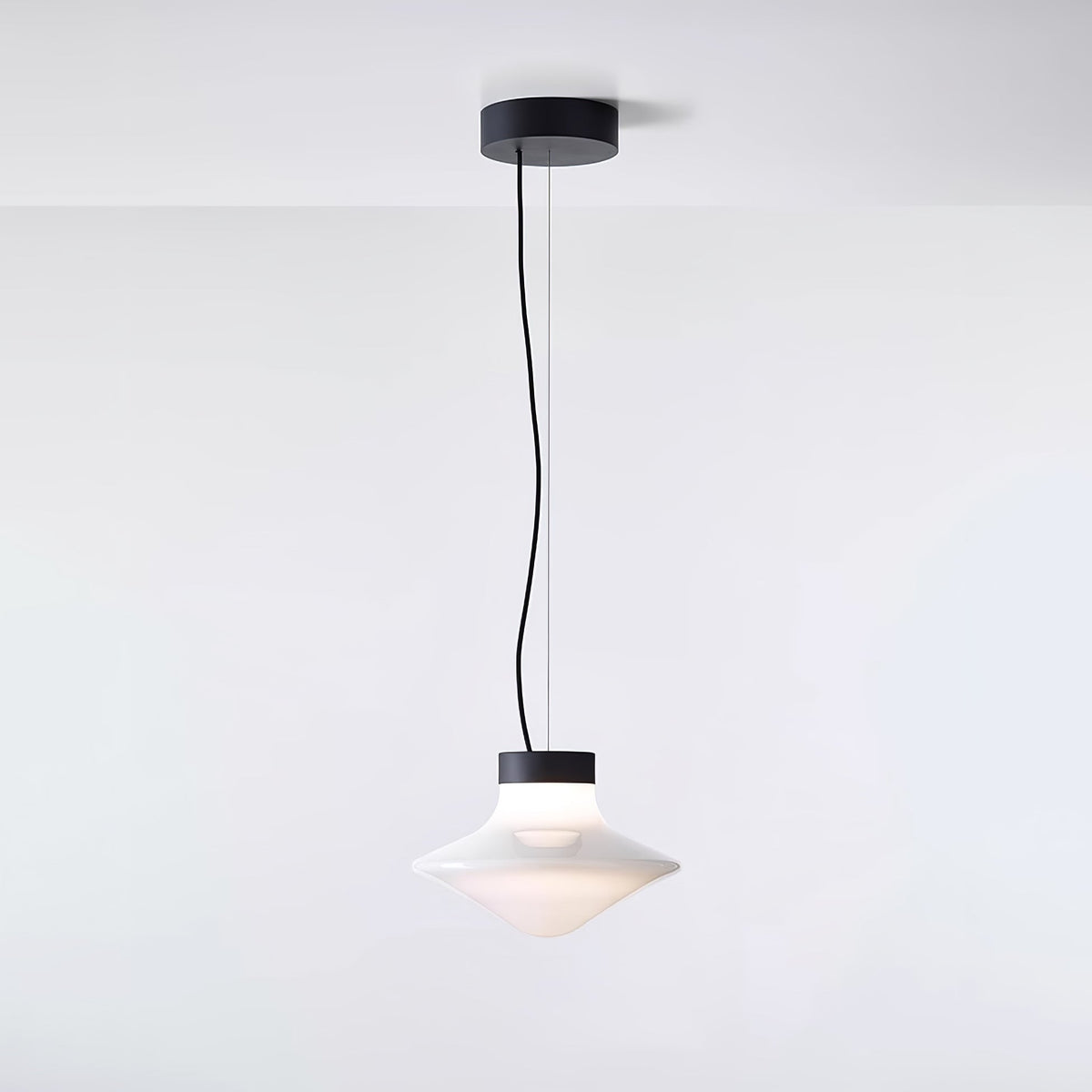 Esoleth Premium Nordische Kunstglas-Pendelleuchte
