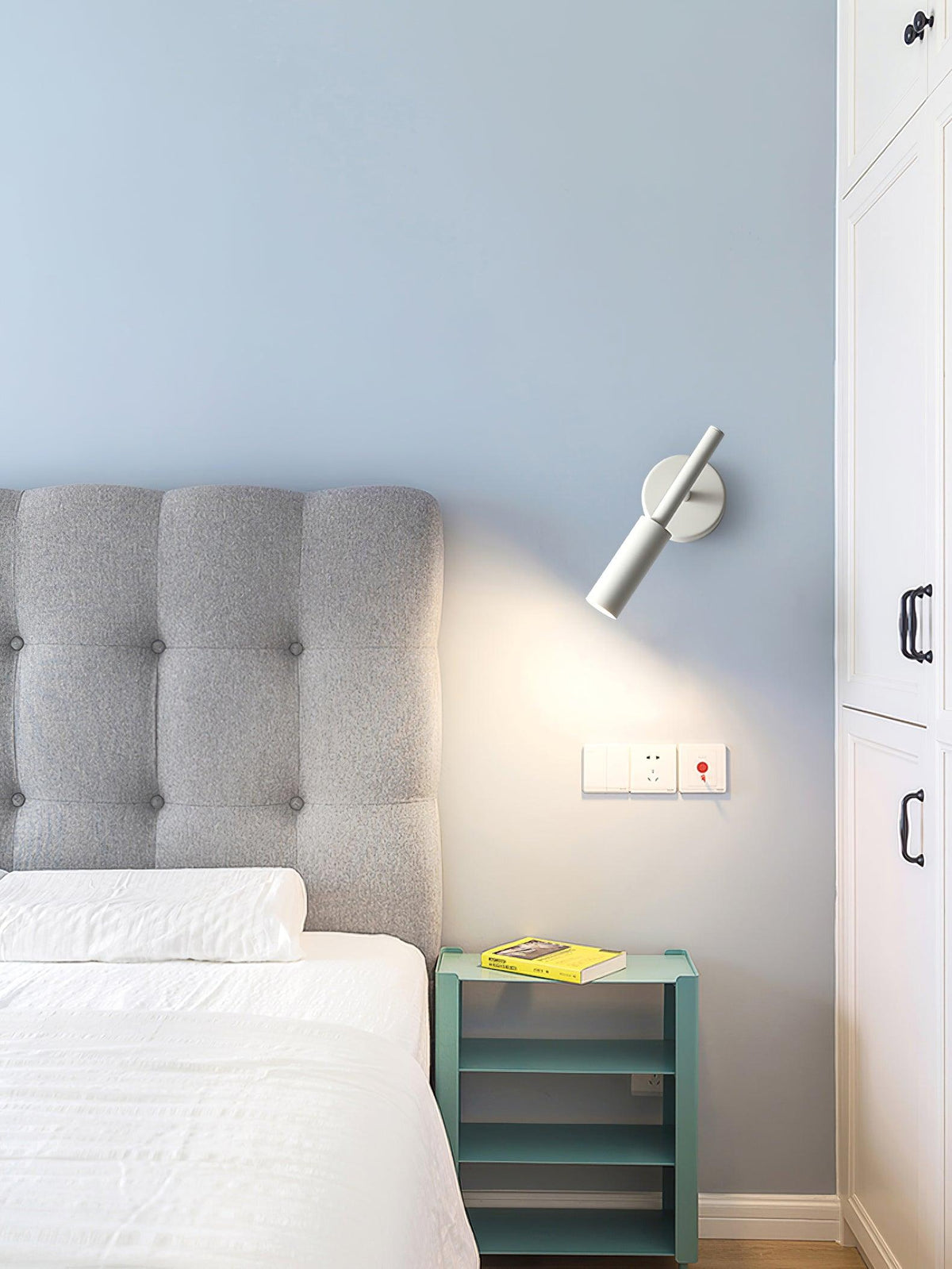 Soriielle zeitgenössische minimalistische Wandleuchte