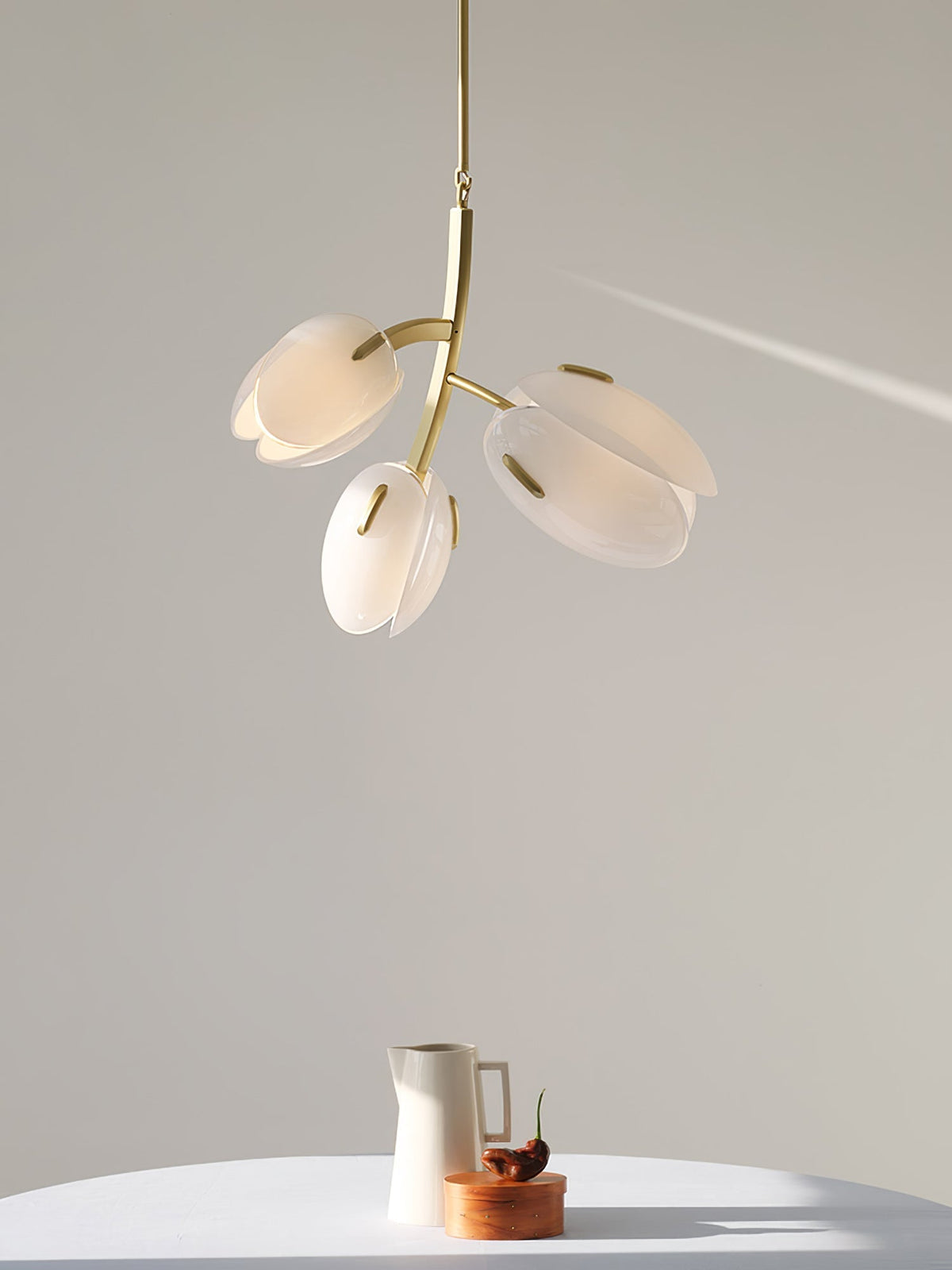 Blossom zeitgenössischer Kronleuchter aus Glas