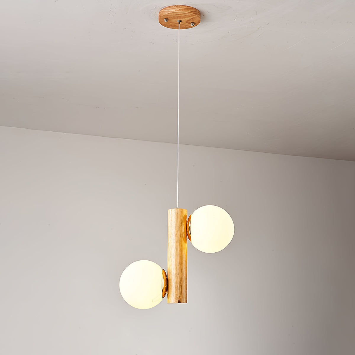 Solstica Pendelleuchte aus Holz im klassischen Stil