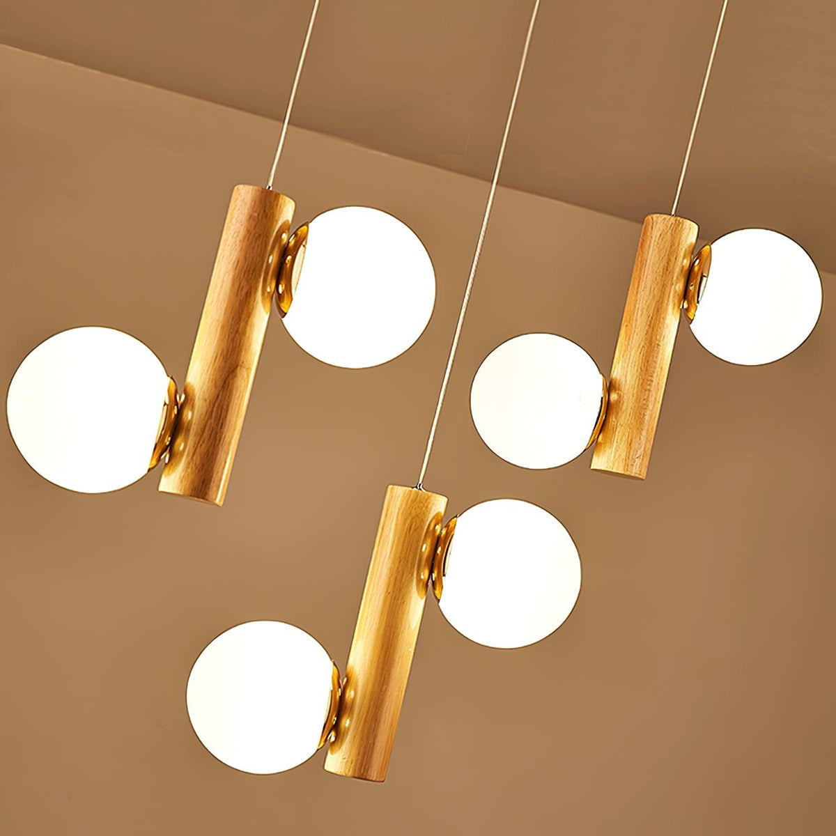 Solstica Pendelleuchte aus Holz im klassischen Stil