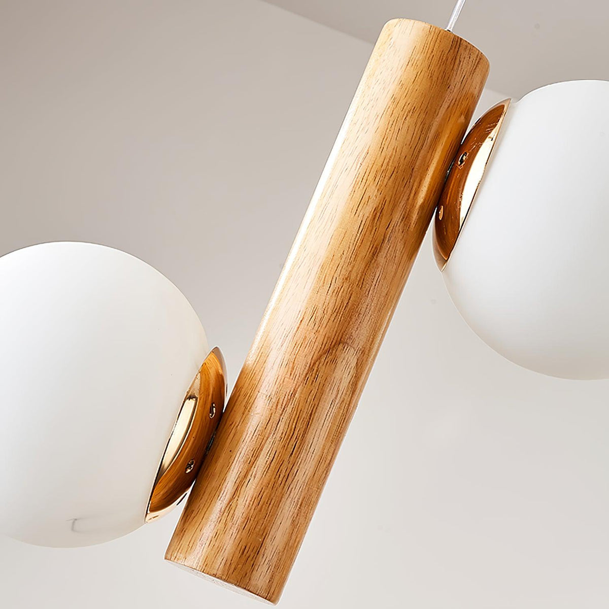 Solstica Pendelleuchte aus Holz im klassischen Stil