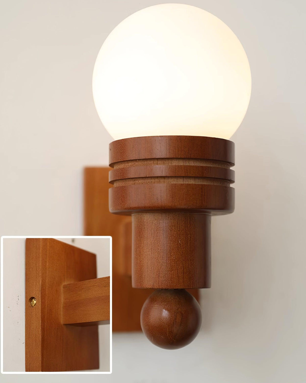 Beam Wandleuchte aus massivem Holz