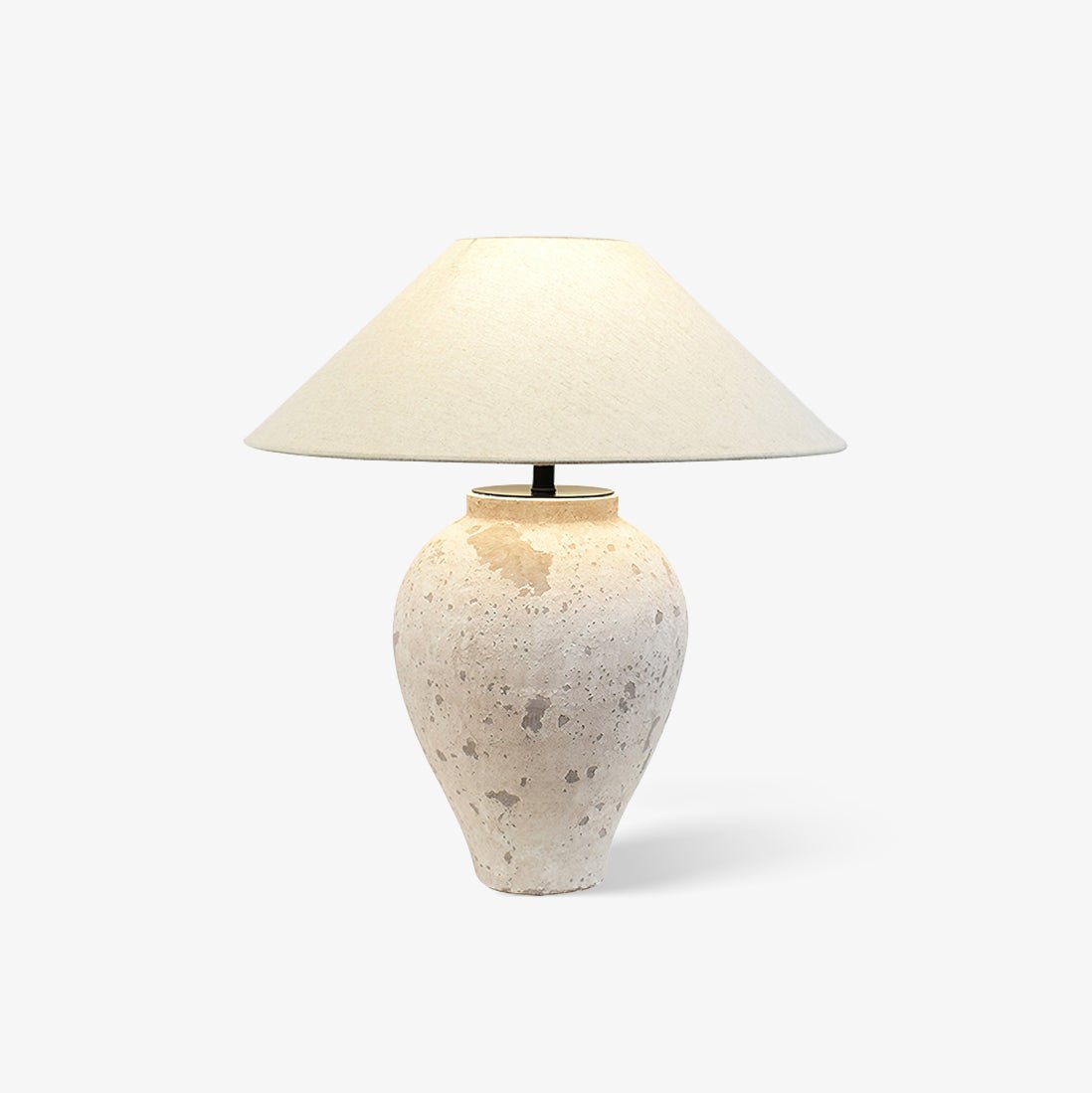 Solix Tischleuchte aus Keramik und Stoff in Beige