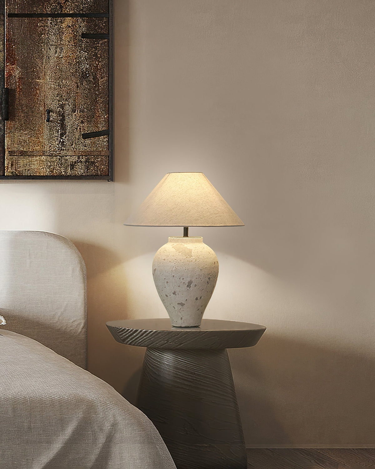 Solix Tischleuchte aus Keramik und Stoff in Beige