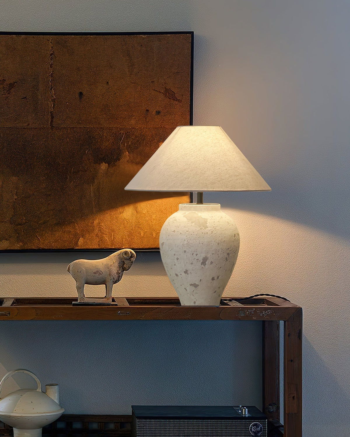 Solix Tischleuchte aus Keramik und Stoff in Beige