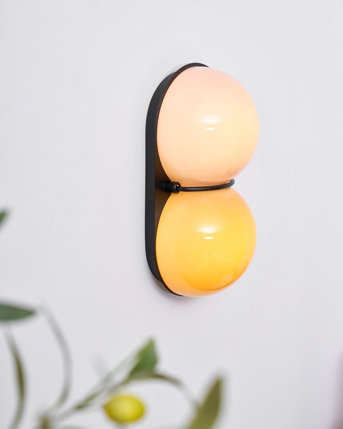 Two Kugeln aus Glas Wandleuchte