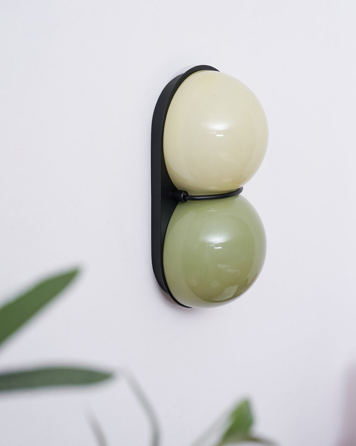 Two Kugeln aus Glas Wandleuchte