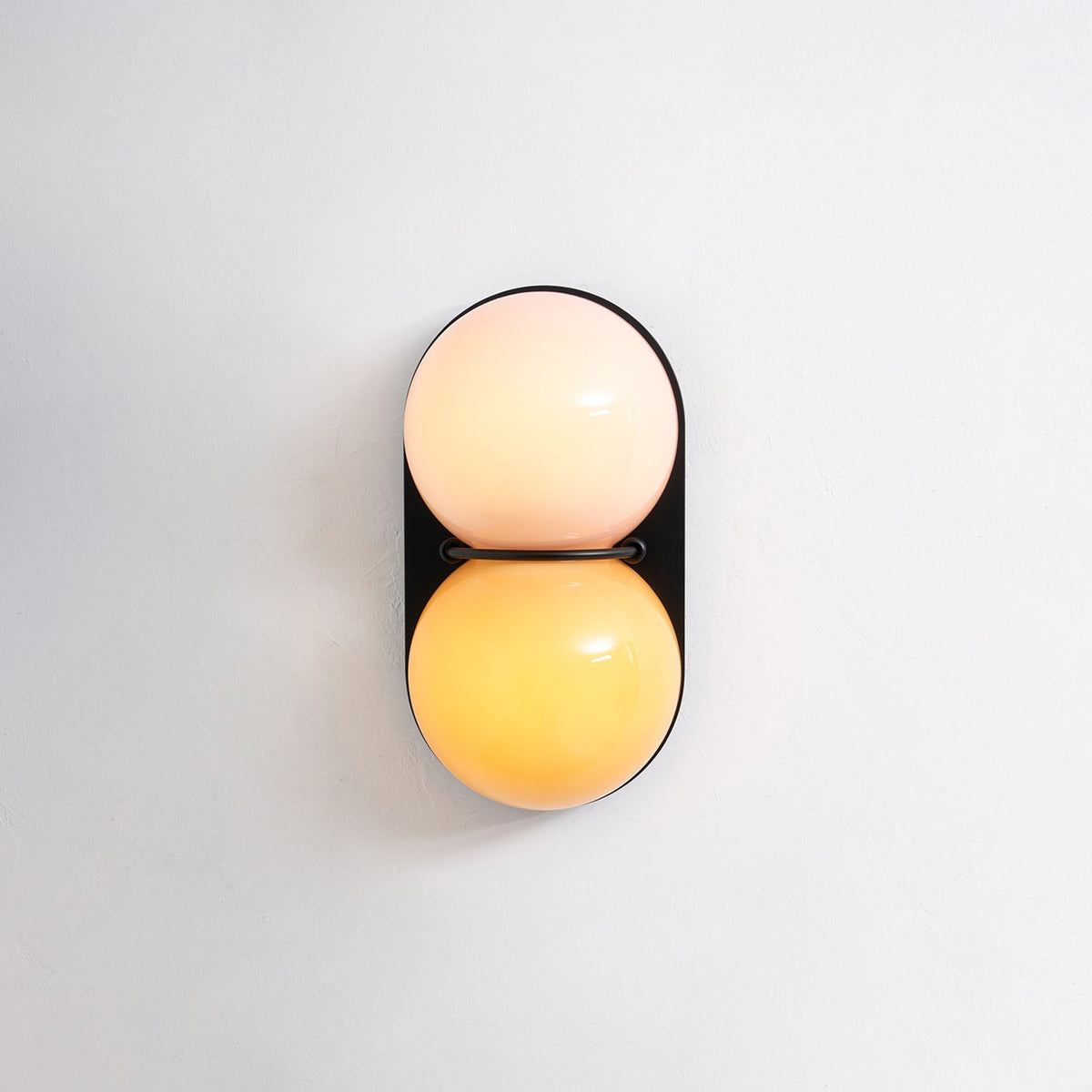 Two Kugeln aus Glas Wandleuchte