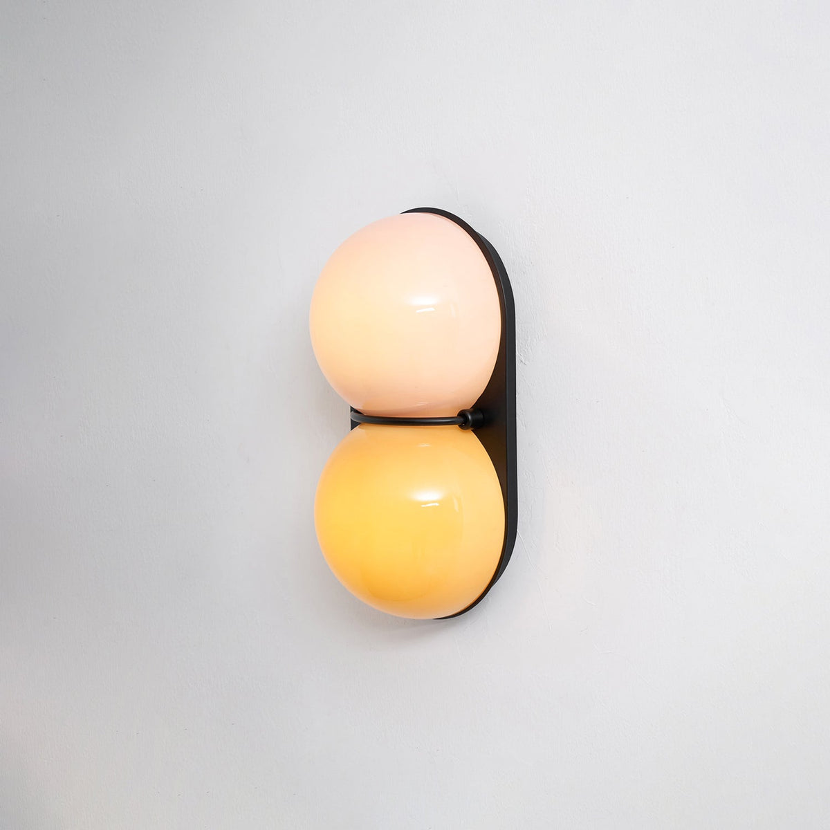 Two Kugeln aus Glas Wandleuchte