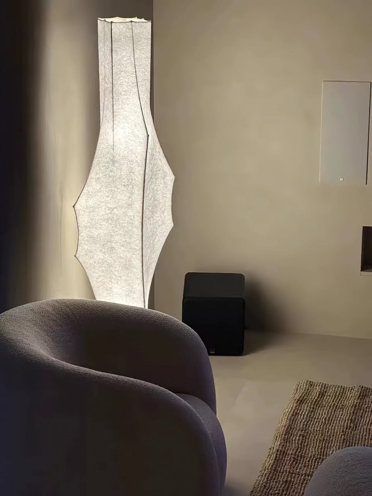 Vela Twist Seide Stehleuchte