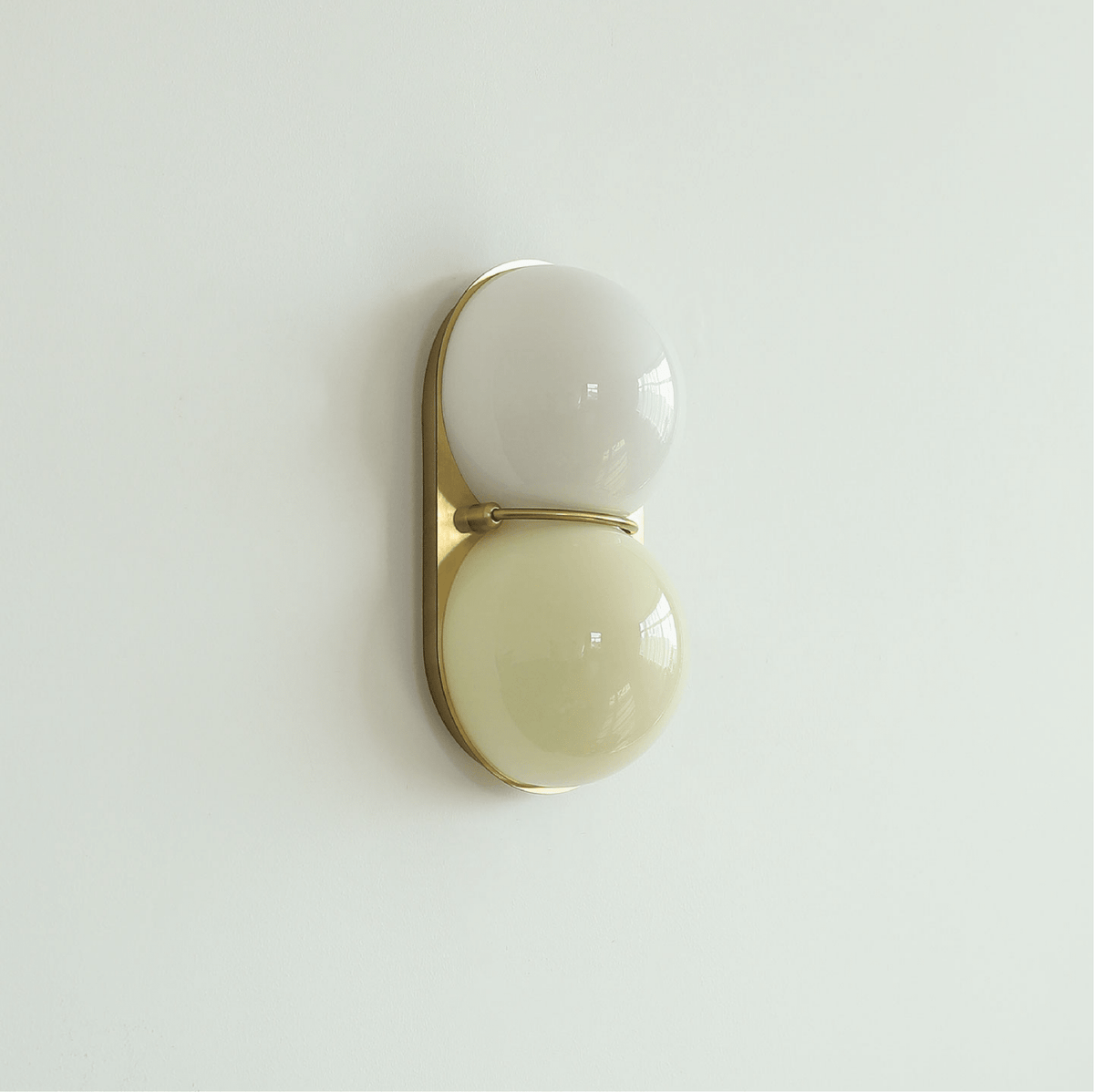 Two Kugeln aus Glas Wandleuchte