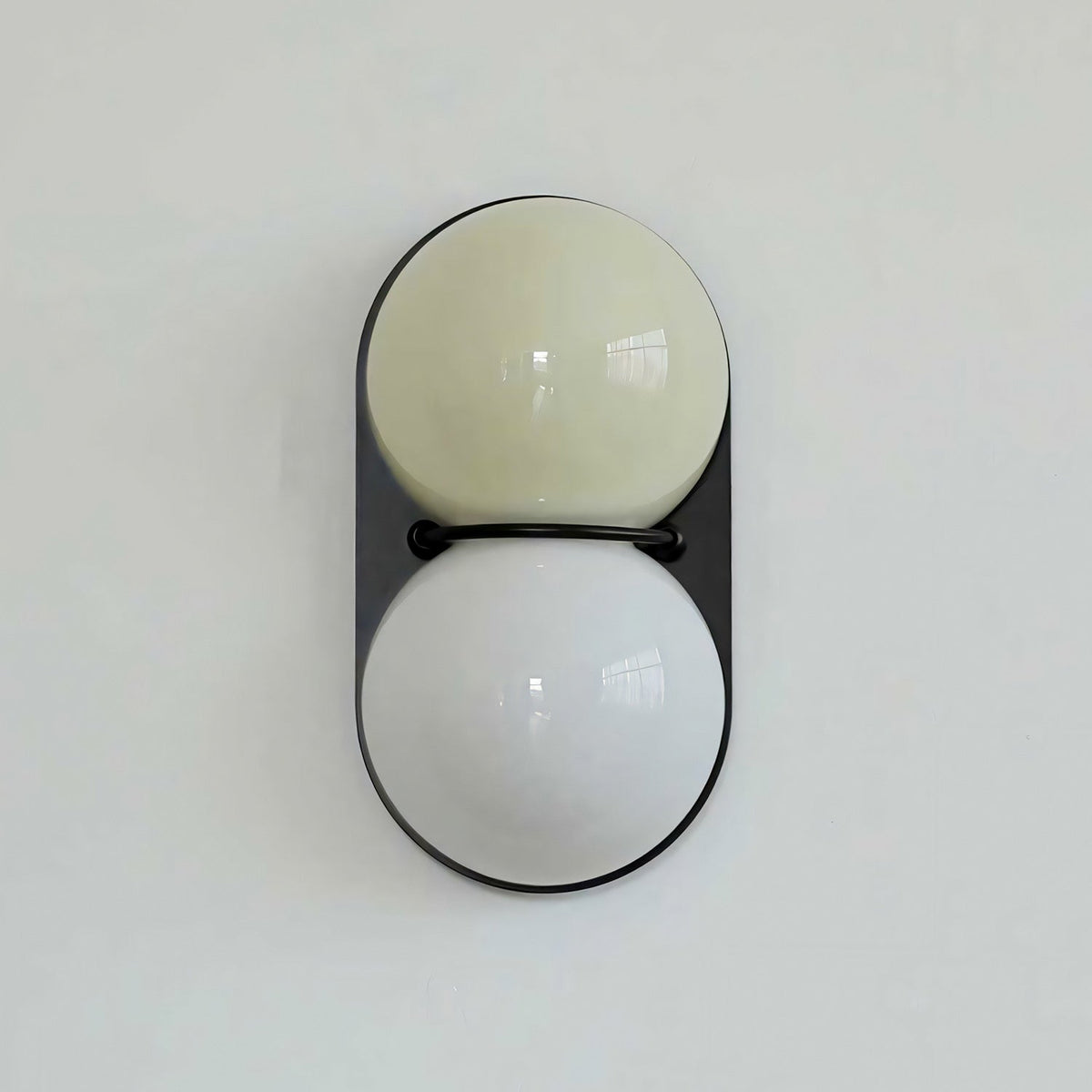 Two Kugeln aus Glas Wandleuchte