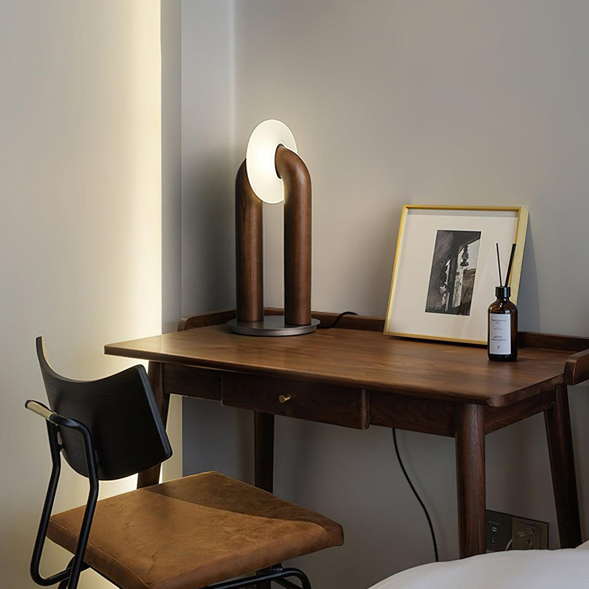 Elvelelia Vintage-Holz-Tischlampe