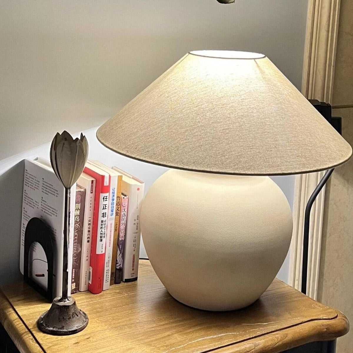Etalis Keramik-Tischlampe