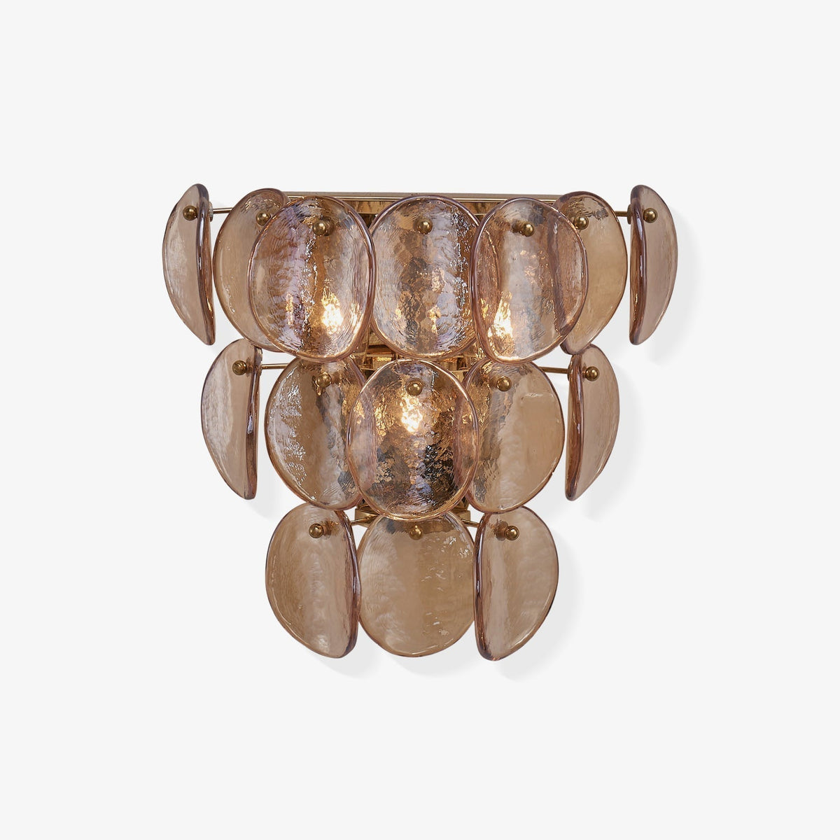Velearia Wandleuchte aus Bernsteinfarbenem Milchglas mit Fischschuppen-Design in Messing