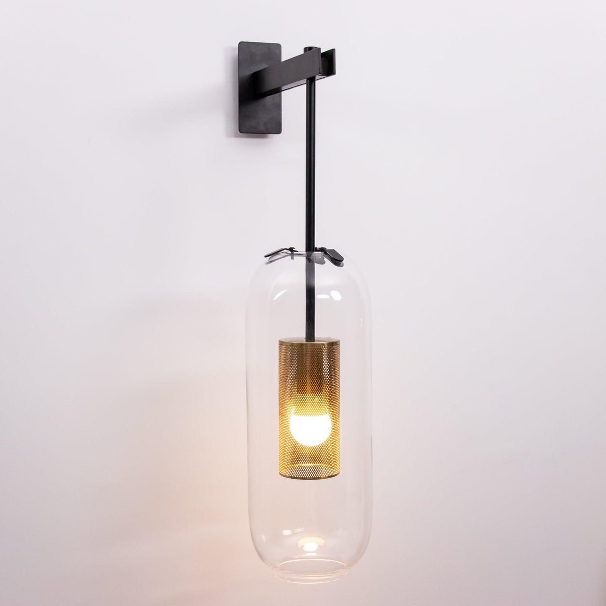 Eirinette Premium skandinavische Kunstglas-Wandleuchte