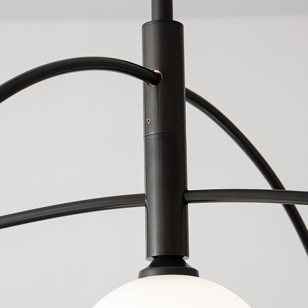 Orieliel Kronleuchter Valentina Arc Messing Elegant