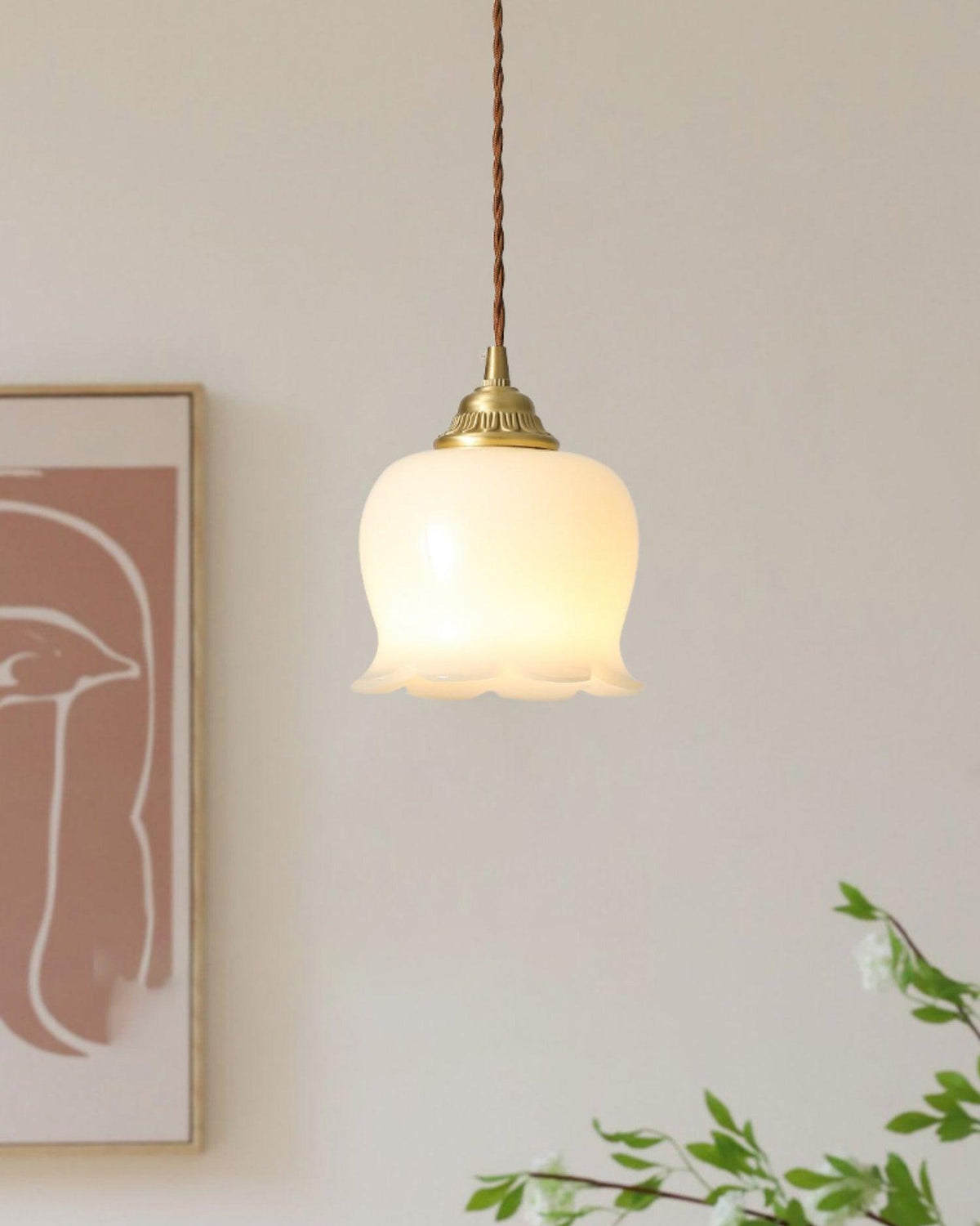 Veloza Pendelleuchte aus Messing und Kunstharz im Glam-Stil