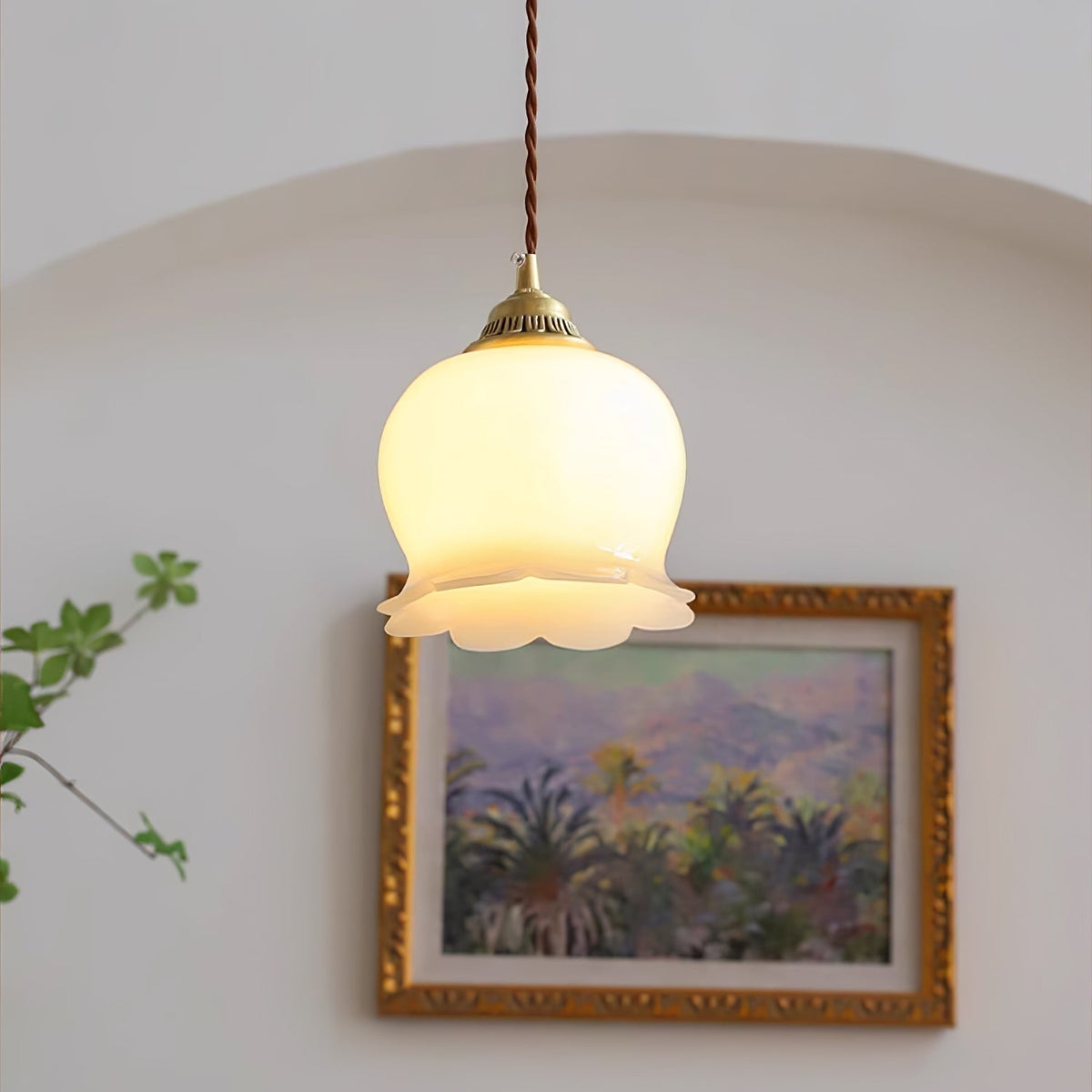 Veloza Pendelleuchte aus Messing und Kunstharz im Glam-Stil