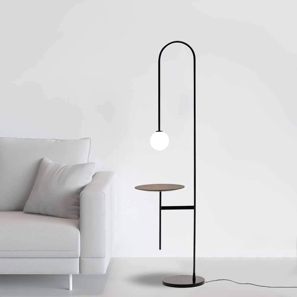 Celonce Stehleuchte aus Glas im minimalistischen Stil