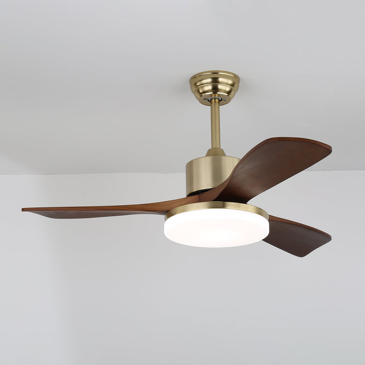 Selora Messing-Holz-Deckenventilator mit Beleuchtung