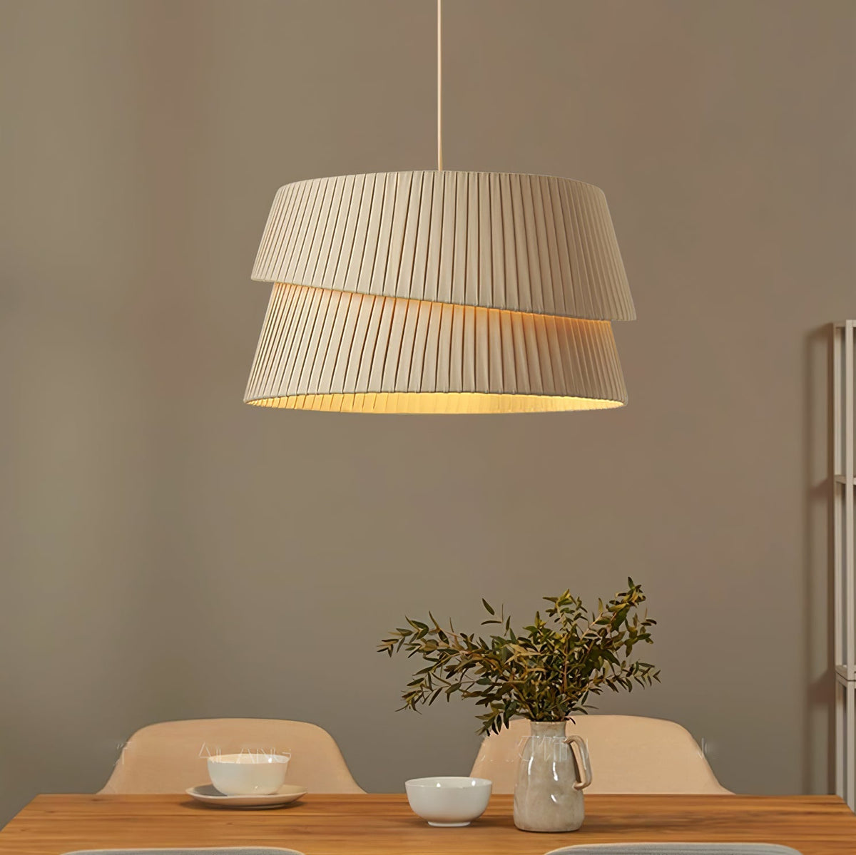 Ilira PremiumElegance Twist Pendelleuchte aus Stoff
