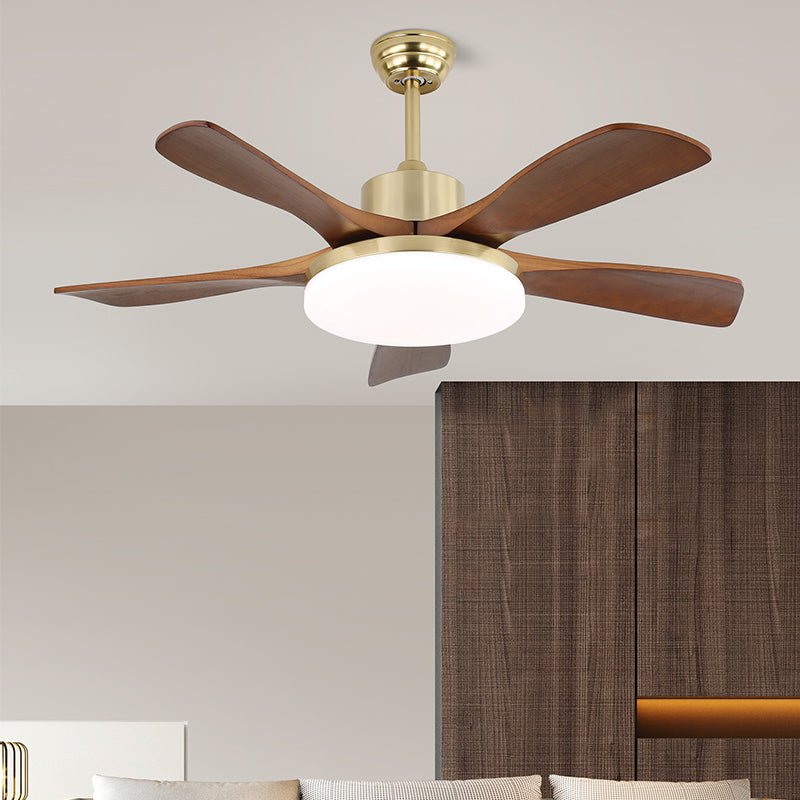 Elveora Deckenventilator mit Beleuchtung aus Messing und Holz