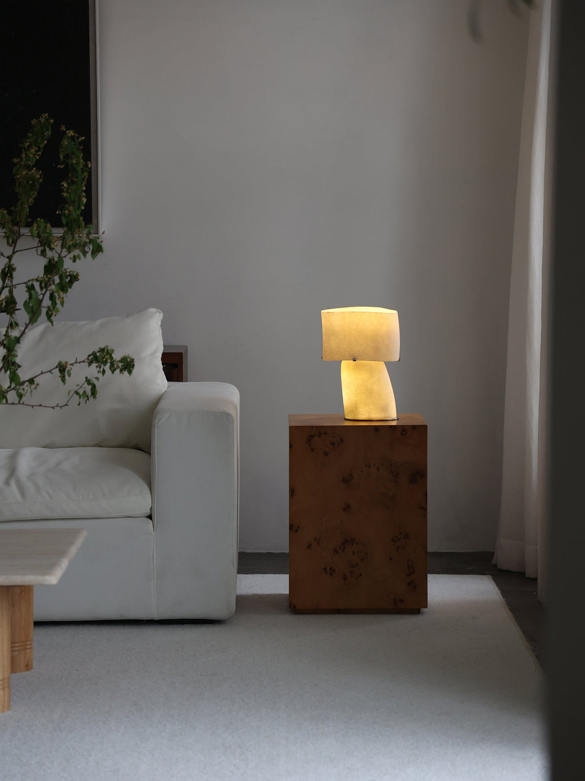 Lirvyn Tischlampe