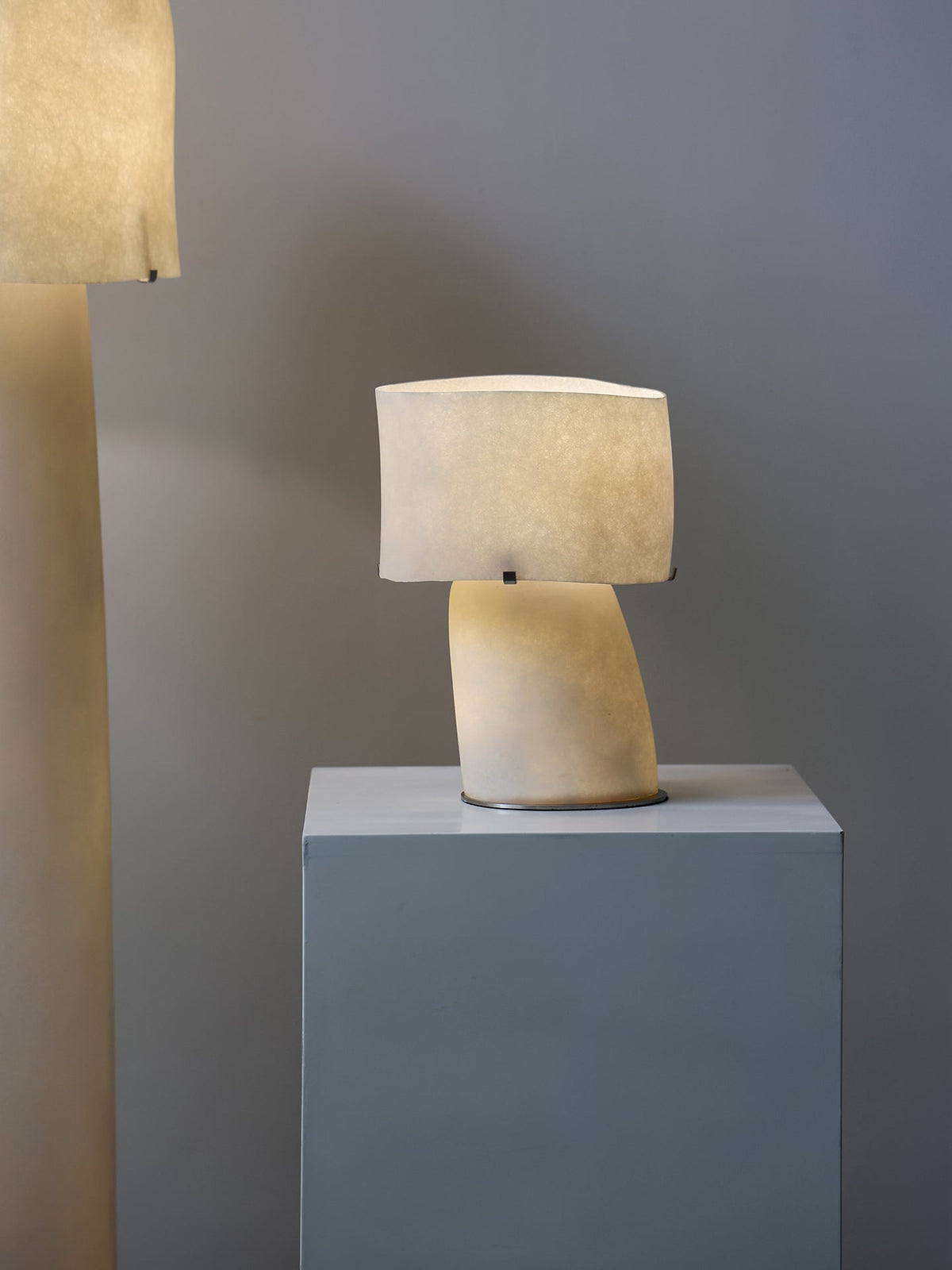 Lirvyn Tischlampe