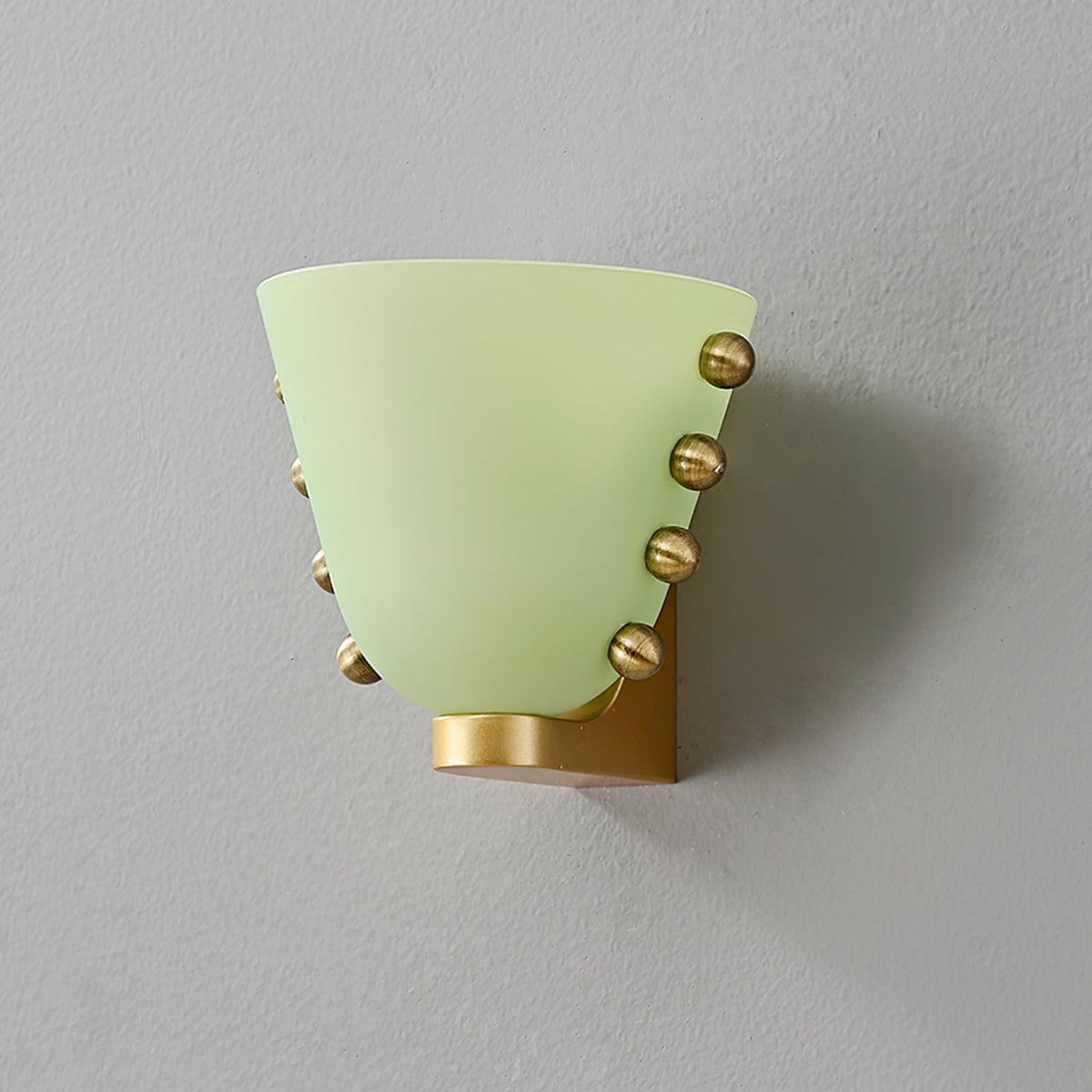 Dominic Minimalistische Wandleuchte aus Glas