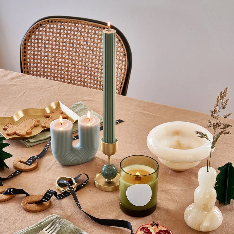Fuldo Verdant Sphere Candle Holder gebürstetes Messing Akzent Mid-Century-Stil