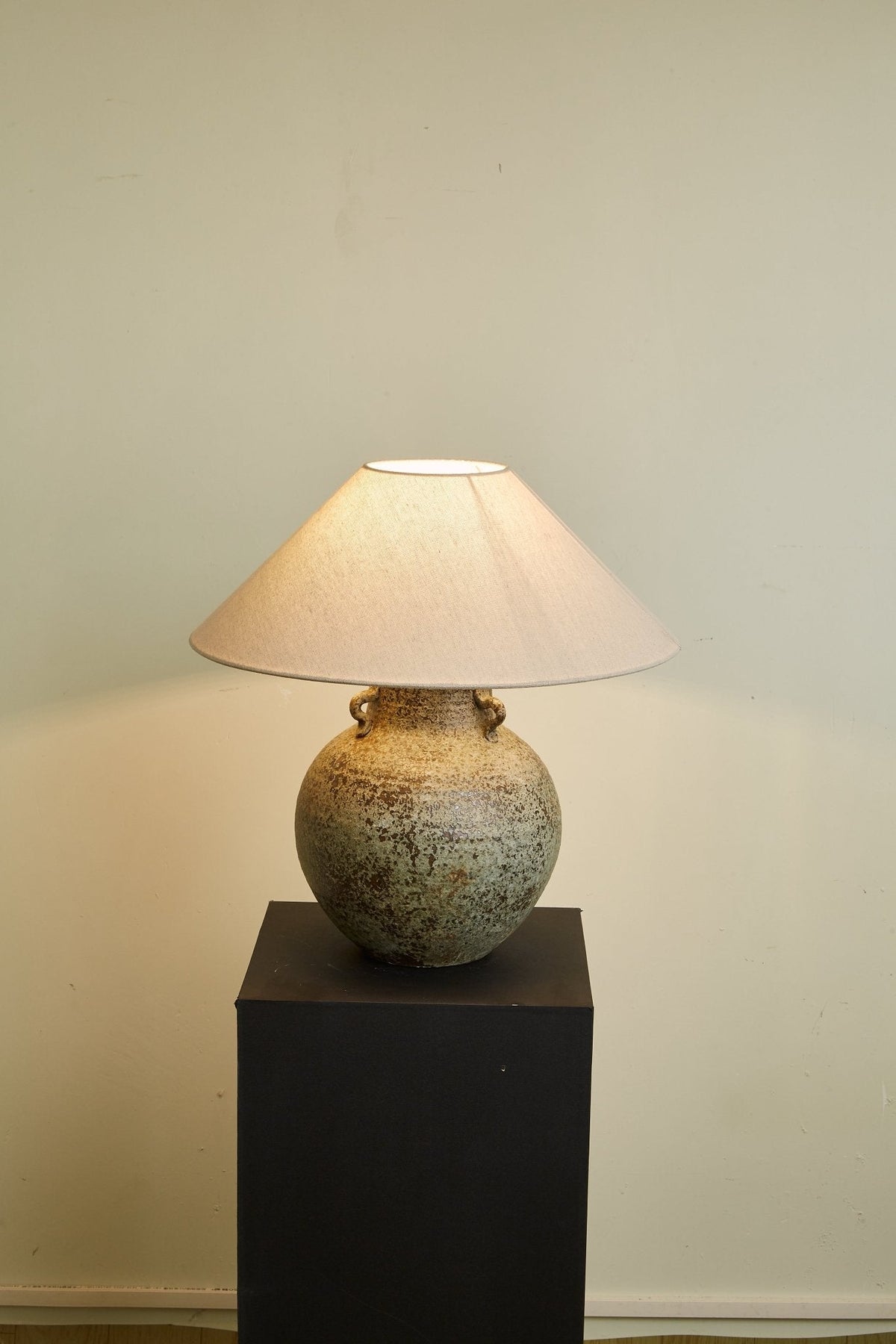 Doria Verdigris Handle Tischleuchte