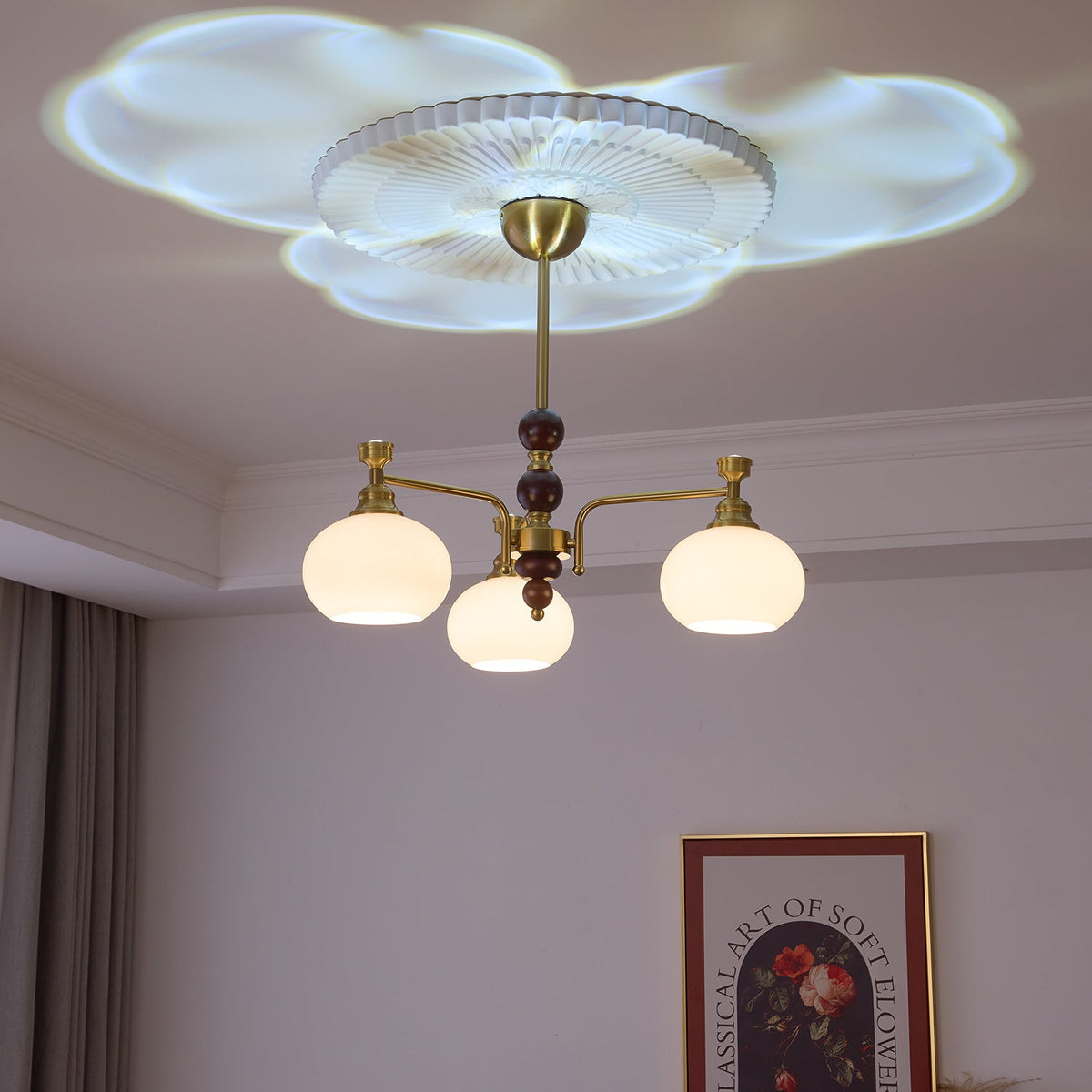 Aursolos Kronleuchter aus Holz und Glas im traditionellen Stil