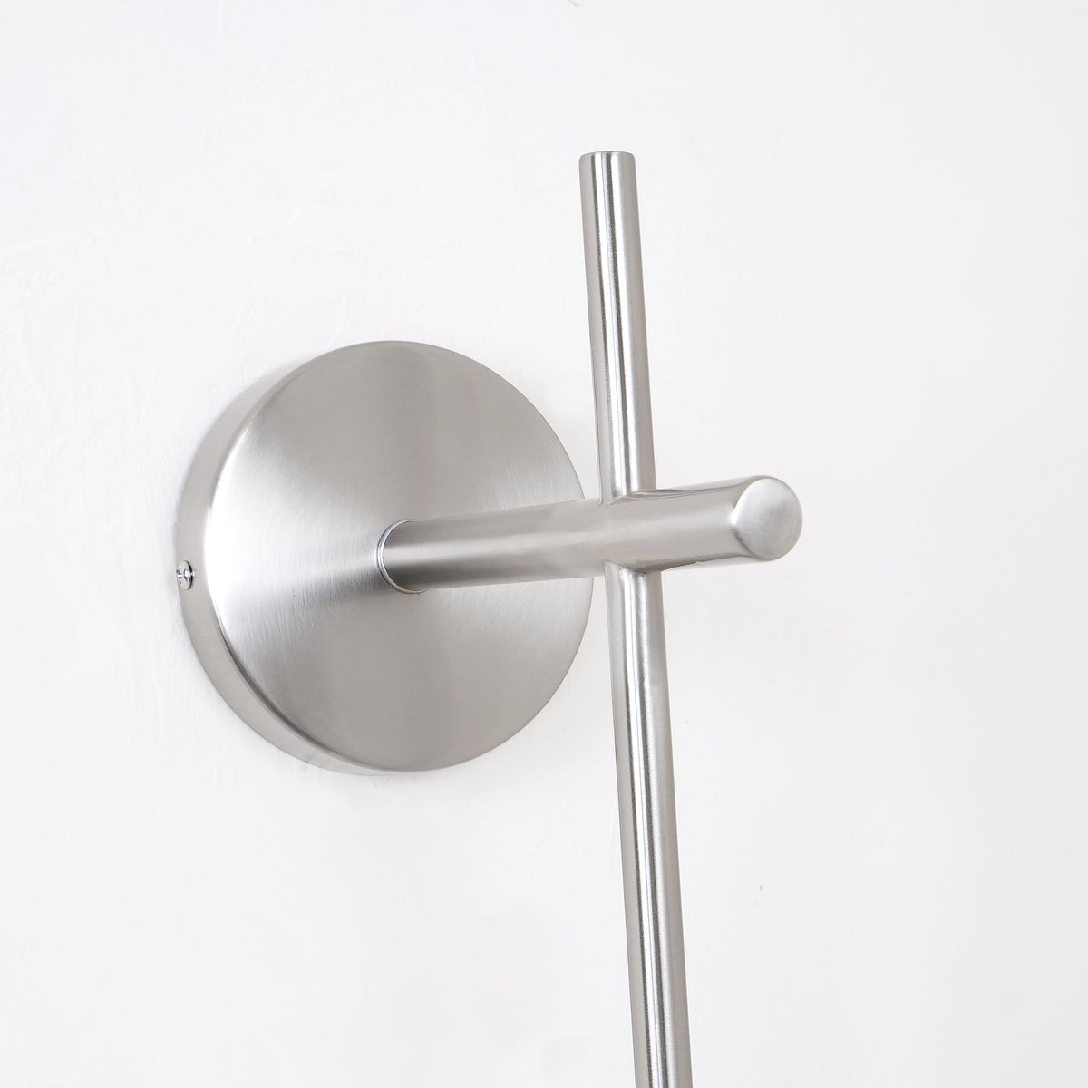 Ilraeia vertikale Kugel-Wandleuchte mit Stecker