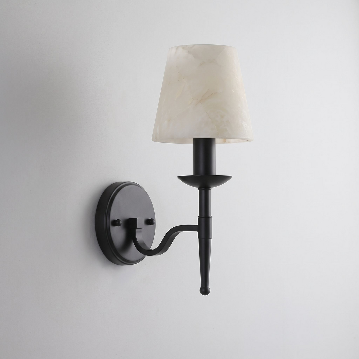 Iverstone Alabaster-Wandleuchte