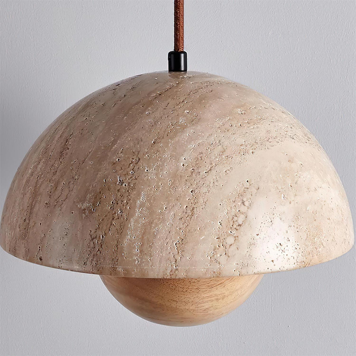 Cadorisra Travertine Pendelleuchte aus Holz