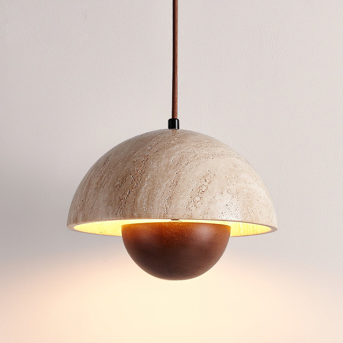 Cadorisra Travertine Pendelleuchte aus Holz