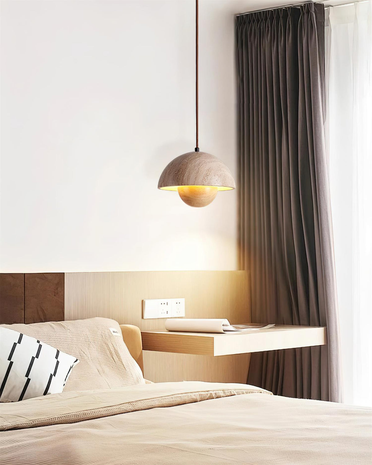 Cadorisra Travertine Pendelleuchte aus Holz