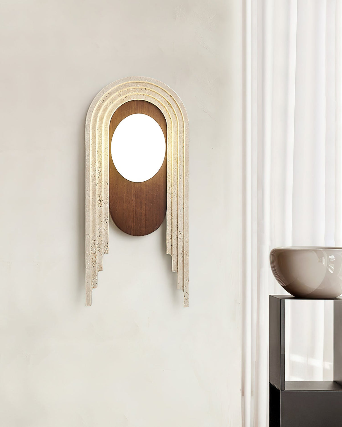 Uloryra Arch-Frame Travertine Wandleuchte