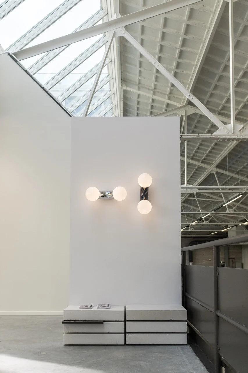 Vaelorn Premium zeitgenössische Kunstglas-Wandleuchte