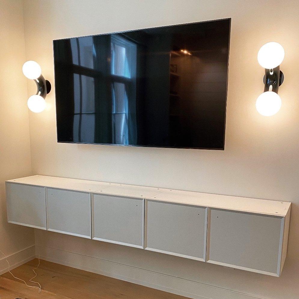 Vaelorn Premium zeitgenössische Kunstglas-Wandleuchte