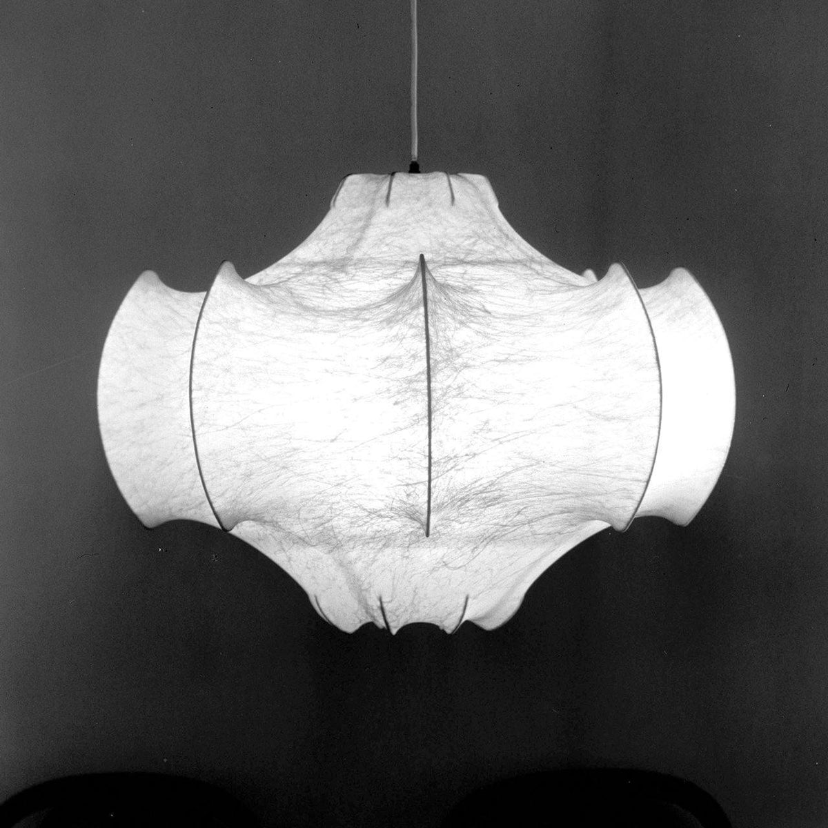 Lotus Minimalistische Seiden-Pendelleuchte