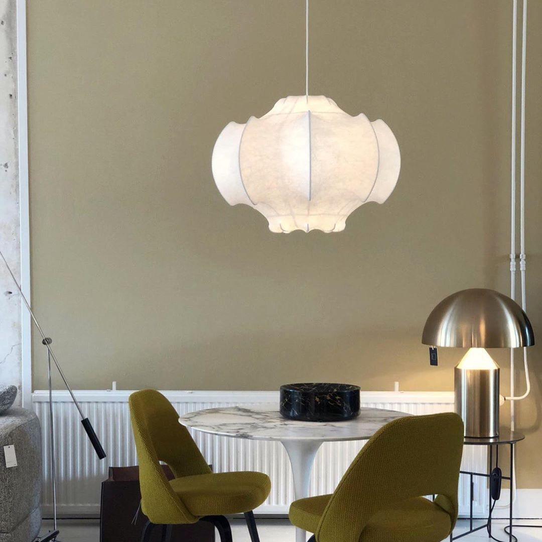 Lotus Minimalistische Seiden-Pendelleuchte
