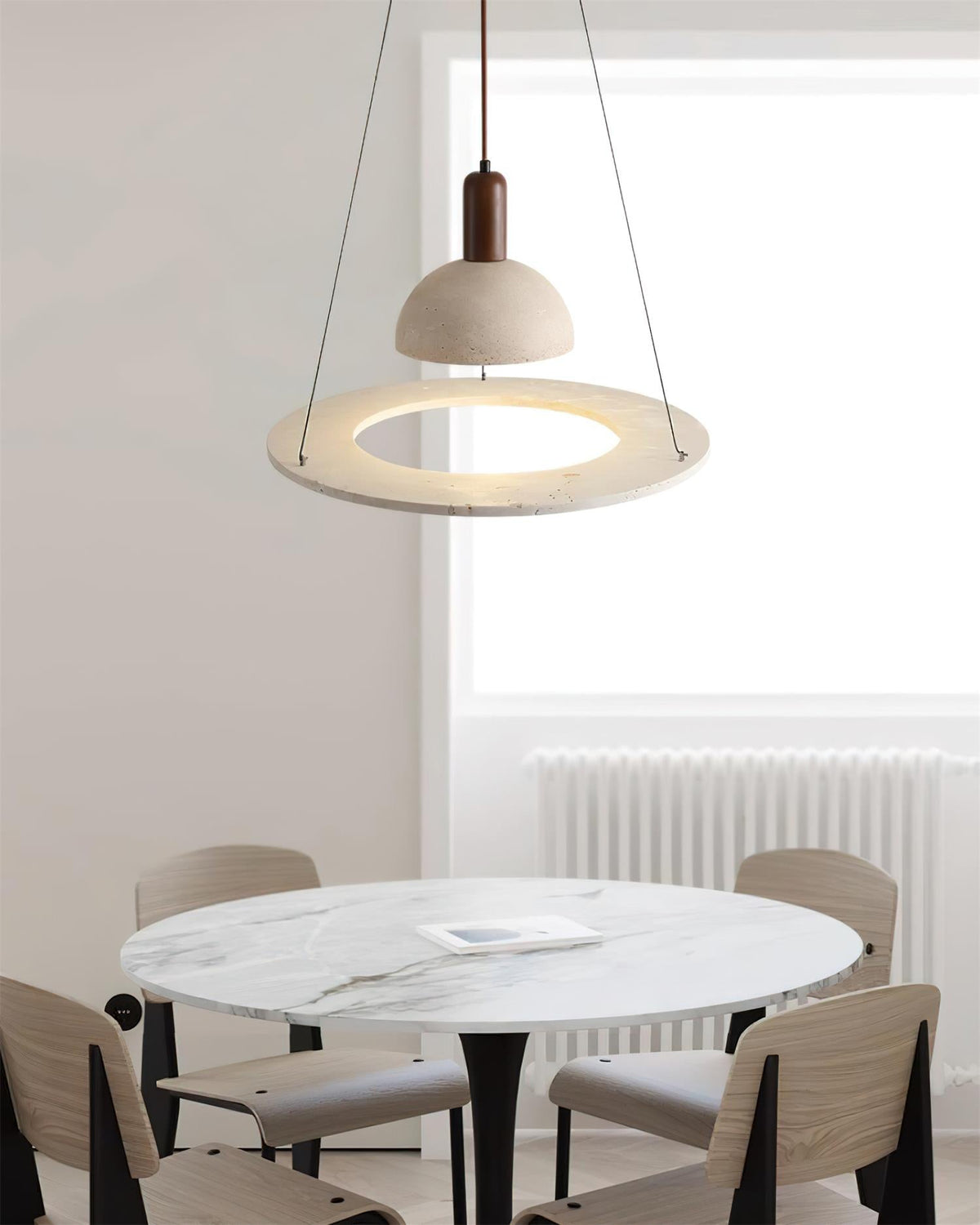Valenise Pendelleuchte aus Travertin mit Kuppel und Ring