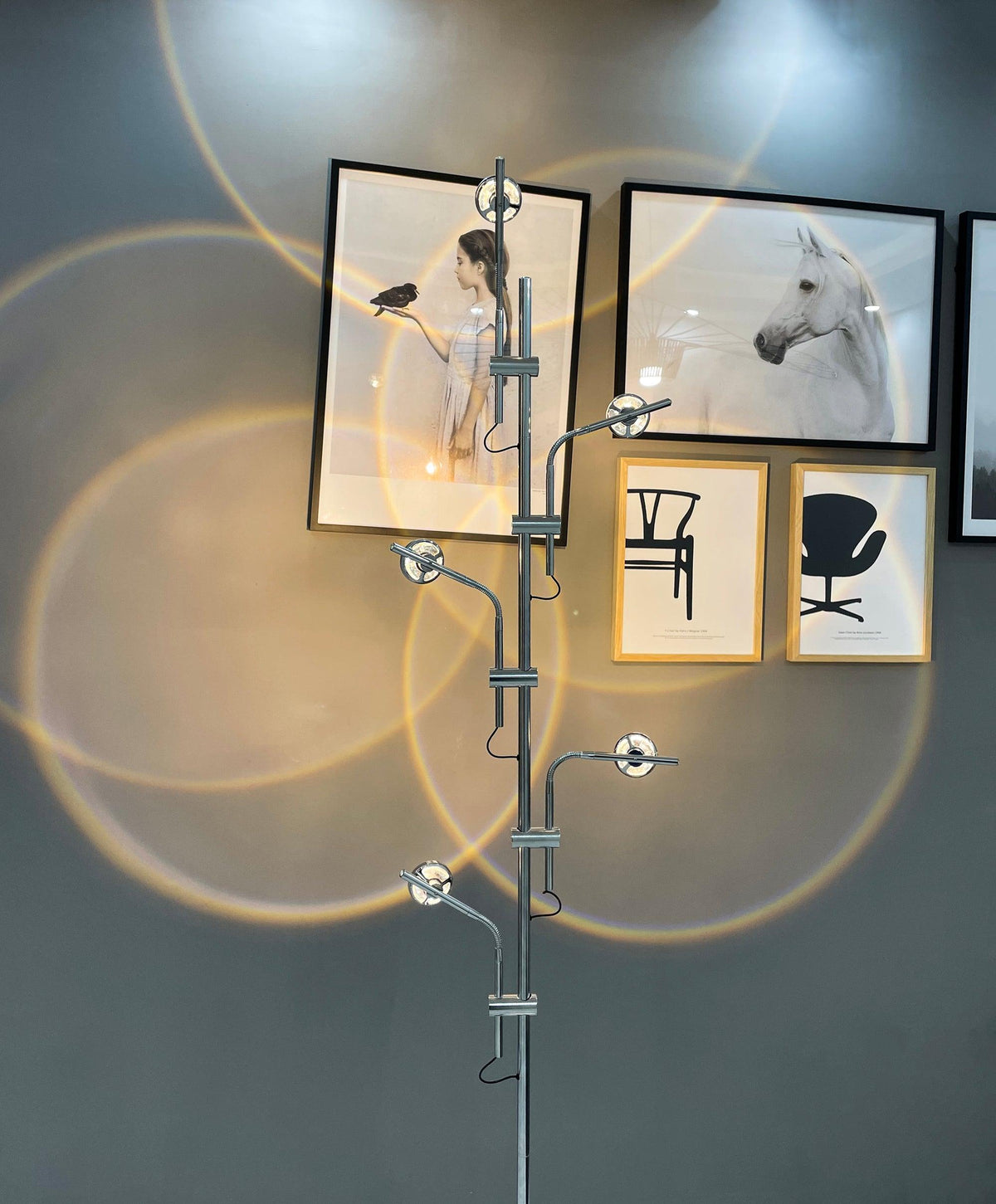Receiv Stehleuchte Edelstahl minimalistisch klassisch für Wohnzimmer | Cielum