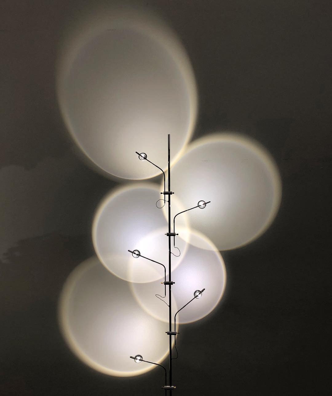 Receiv Stehleuchte Edelstahl minimalistisch klassisch für Wohnzimmer | Cielum